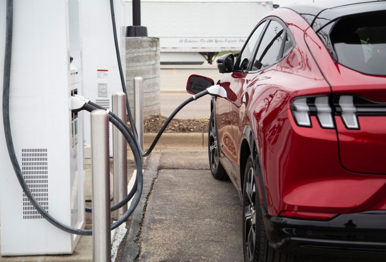 how-long-does-it-take-to-charge-an-electric-car