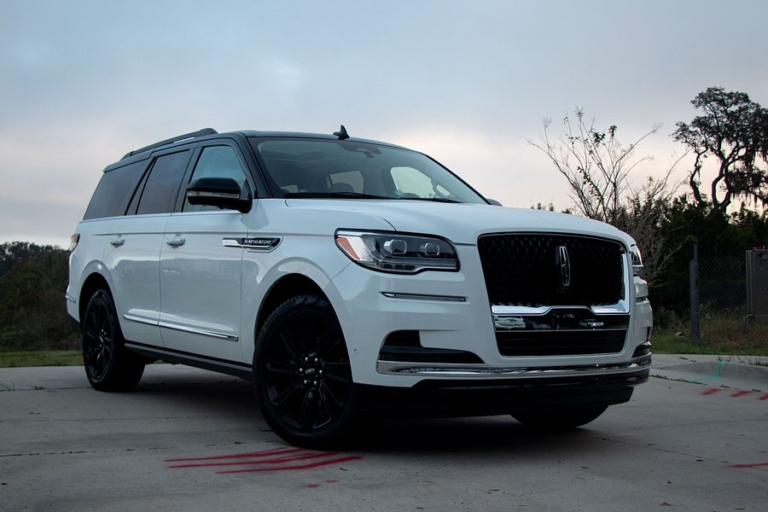 2024 Lincoln Navigator Release Date, Price & Features [Update]